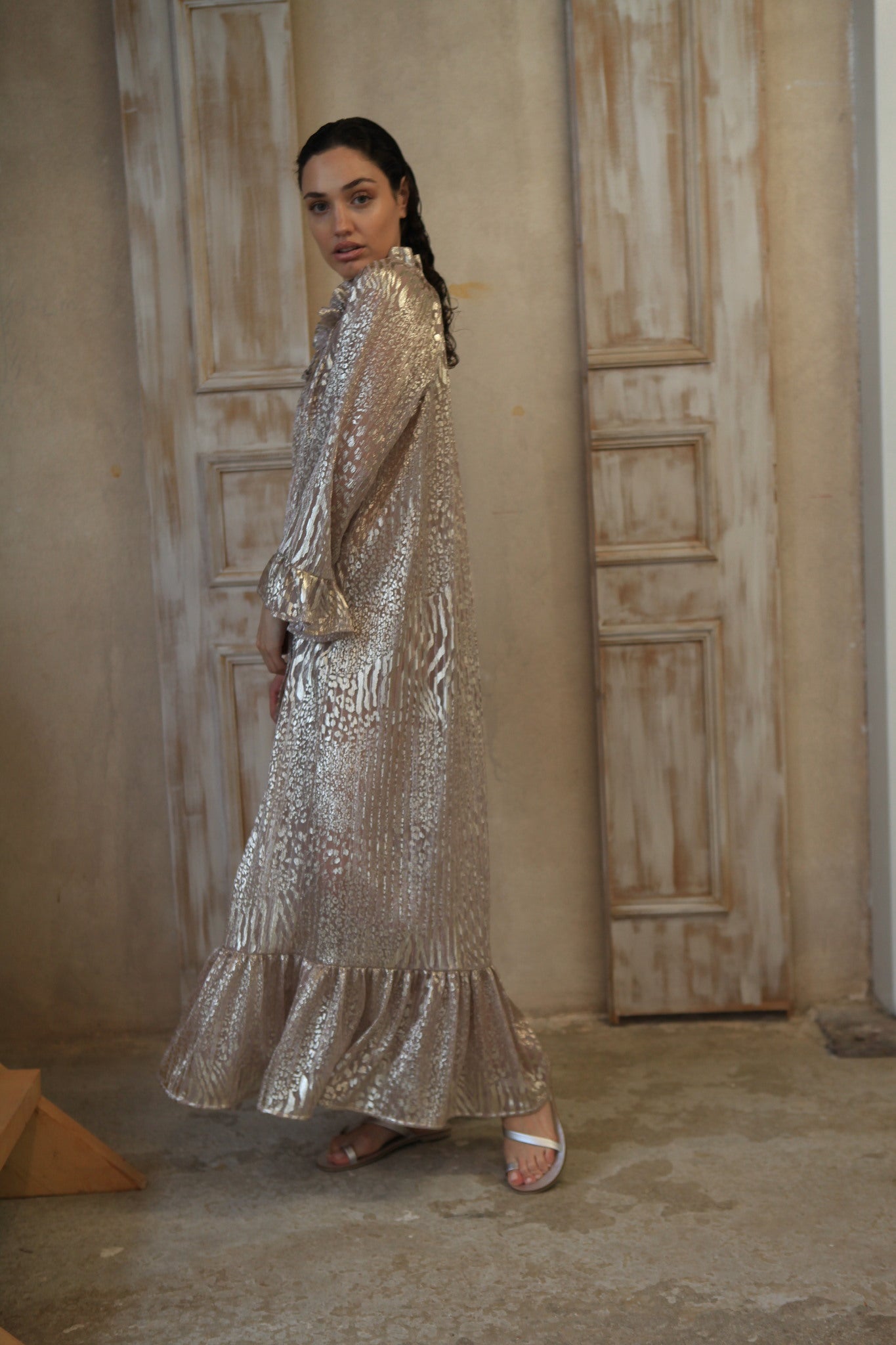 Loose fit pink-silver animal effect long dress. This stunning ensemble features a gathered neck, frill trim, and ruffled sleeves