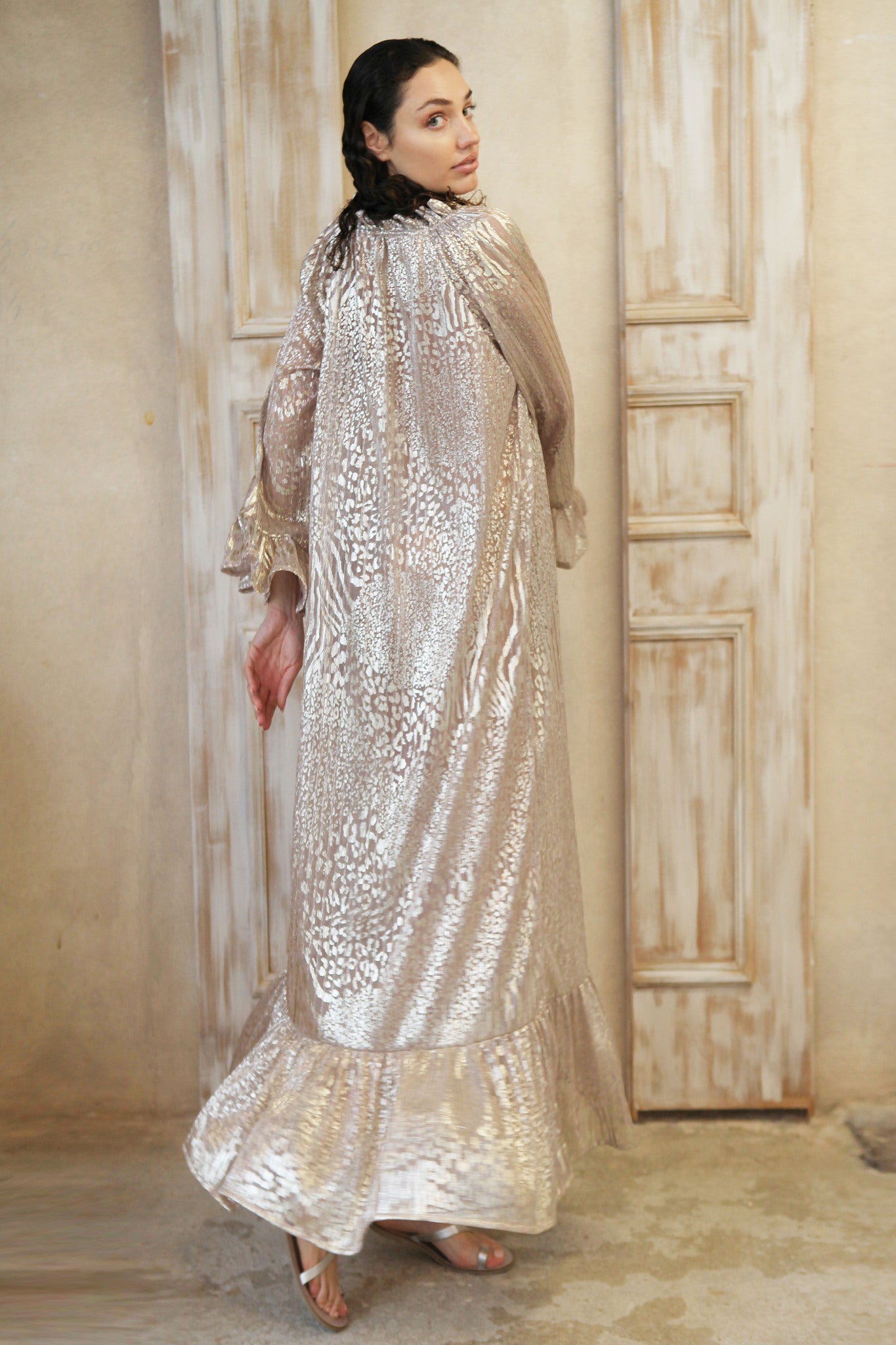 Loose fit pink-silver animal effect long dress. This stunning ensemble features a gathered neck, frill trim, and ruffled sleeves